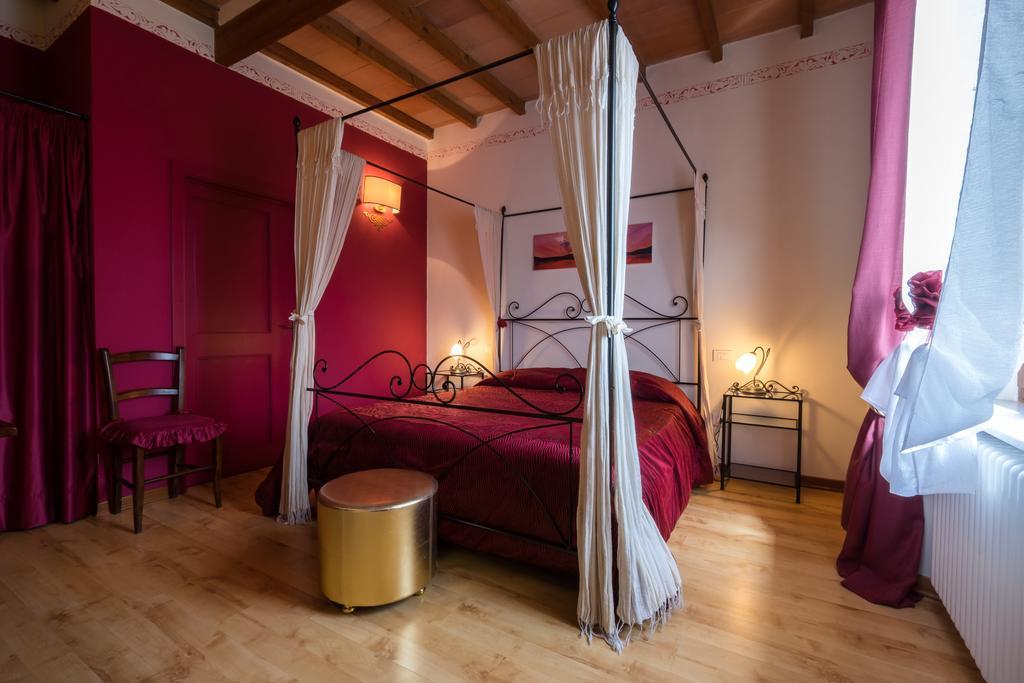 Giannetti Bed & Breakfast Poggio alle Mura Екстер'єр фото